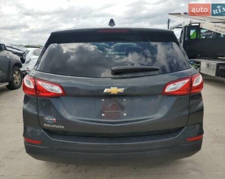 Серый Шевроле Эквинокс, объемом двигателя 1.5 л и пробегом 52 тыс. км за 3000 $, фото 5 на Automoto.ua