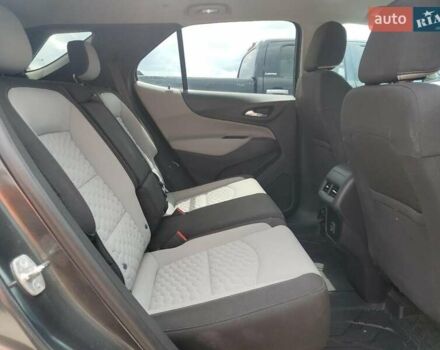 Серый Шевроле Эквинокс, объемом двигателя 1.5 л и пробегом 52 тыс. км за 3000 $, фото 10 на Automoto.ua