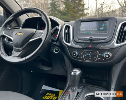 Синий Шевроле Эквинокс, объемом двигателя 2 л и пробегом 132 тыс. км за 16999 $, фото 18 на Automoto.ua