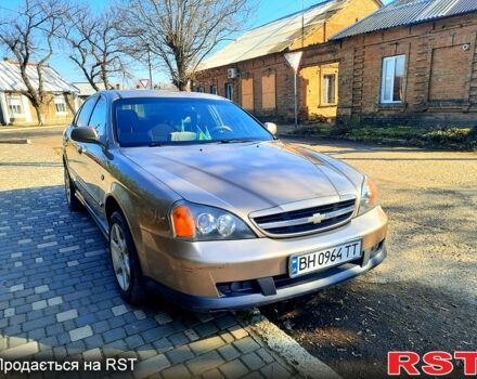 Бежевый Шевроле Эванда, объемом двигателя 2 л и пробегом 250 тыс. км за 3700 $, фото 1 на Automoto.ua