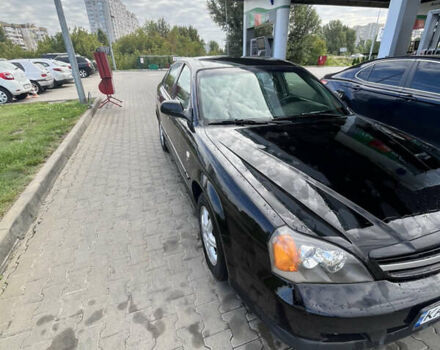 Чорний Шевроле Еванда, об'ємом двигуна 2 л та пробігом 220 тис. км за 3350 $, фото 1 на Automoto.ua