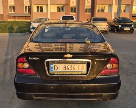 Черный Шевроле Эванда, объемом двигателя 2 л и пробегом 250 тыс. км за 4196 $, фото 3 на Automoto.ua