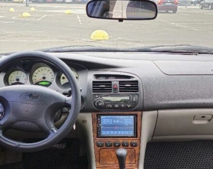 Черный Шевроле Эванда, объемом двигателя 2 л и пробегом 350 тыс. км за 3400 $, фото 6 на Automoto.ua