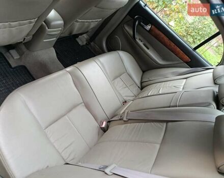 Черный Шевроле Эванда, объемом двигателя 2 л и пробегом 207 тыс. км за 4436 $, фото 6 на Automoto.ua