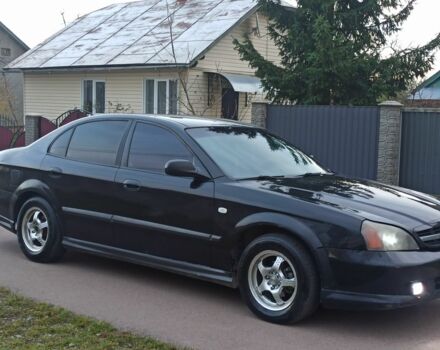 Черный Шевроле Эванда, объемом двигателя 0 л и пробегом 300 тыс. км за 2200 $, фото 2 на Automoto.ua