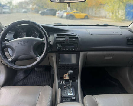 Черный Шевроле Эванда, объемом двигателя 2 л и пробегом 320 тыс. км за 3200 $, фото 9 на Automoto.ua