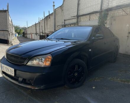 Черный Шевроле Эванда, объемом двигателя 2.5 л и пробегом 290 тыс. км за 1999 $, фото 1 на Automoto.ua