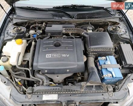 Чорний Шевроле Еванда, об'ємом двигуна 2 л та пробігом 178 тис. км за 5100 $, фото 11 на Automoto.ua