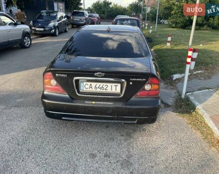 Черный Шевроле Эванда, объемом двигателя 2.5 л и пробегом 278 тыс. км за 2700 $, фото 9 на Automoto.ua