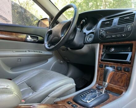 Черный Шевроле Эванда, объемом двигателя 2.5 л и пробегом 290 тыс. км за 1999 $, фото 7 на Automoto.ua