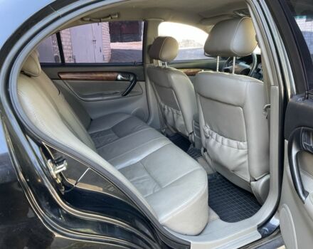 Черный Шевроле Эванда, объемом двигателя 2.5 л и пробегом 290 тыс. км за 1999 $, фото 6 на Automoto.ua