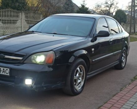 Черный Шевроле Эванда, объемом двигателя 0 л и пробегом 300 тыс. км за 2200 $, фото 1 на Automoto.ua