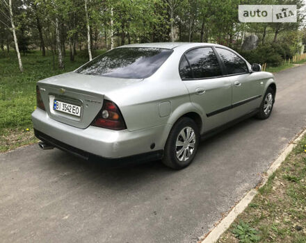 Шевроле Еванда, об'ємом двигуна 2 л та пробігом 277 тис. км за 3499 $, фото 3 на Automoto.ua