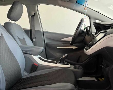 Серый Шевроле Эванда, объемом двигателя 0 л и пробегом 2 тыс. км за 20300 $, фото 19 на Automoto.ua