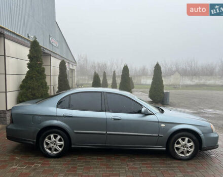 Сірий Шевроле Еванда, об'ємом двигуна 2 л та пробігом 255 тис. км за 2650 $, фото 1 на Automoto.ua