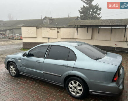 Сірий Шевроле Еванда, об'ємом двигуна 2 л та пробігом 255 тис. км за 2650 $, фото 2 на Automoto.ua