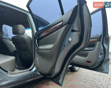 Сірий Шевроле Еванда, об'ємом двигуна 2 л та пробігом 255 тис. км за 2650 $, фото 5 на Automoto.ua