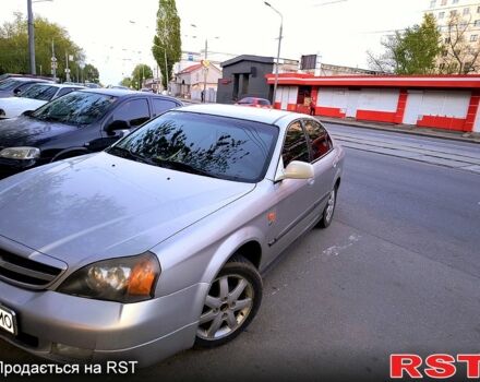 Серый Шевроле Эванда, объемом двигателя 2 л и пробегом 150 тыс. км за 4000 $, фото 5 на Automoto.ua