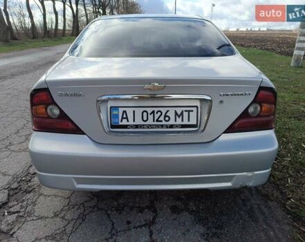 Сірий Шевроле Еванда, об'ємом двигуна 2 л та пробігом 295 тис. км за 3500 $, фото 5 на Automoto.ua