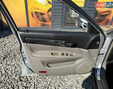 Серый Шевроле Эванда, объемом двигателя 2 л и пробегом 242 тыс. км за 3300 $, фото 32 на Automoto.ua