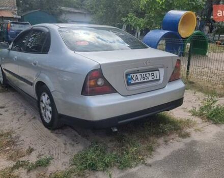 Серый Шевроле Эванда, объемом двигателя 2 л и пробегом 344 тыс. км за 3800 $, фото 1 на Automoto.ua