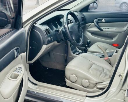 Серый Шевроле Эванда, объемом двигателя 2 л и пробегом 300 тыс. км за 1999 $, фото 5 на Automoto.ua