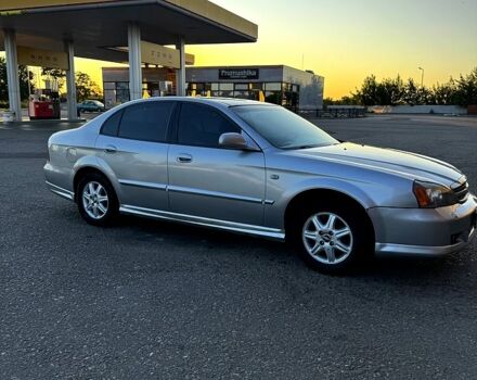 Серый Шевроле Эванда, объемом двигателя 2 л и пробегом 403 тыс. км за 3450 $, фото 5 на Automoto.ua