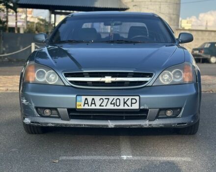 Серый Шевроле Эванда, объемом двигателя 2 л и пробегом 255 тыс. км за 2770 $, фото 4 на Automoto.ua