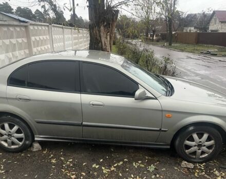 Сірий Шевроле Еванда, об'ємом двигуна 2 л та пробігом 300 тис. км за 3200 $, фото 2 на Automoto.ua