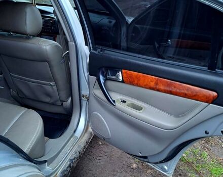 Серый Шевроле Эванда, объемом двигателя 2 л и пробегом 180 тыс. км за 3200 $, фото 3 на Automoto.ua