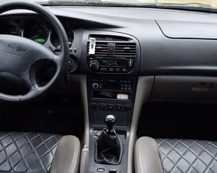 Сірий Шевроле Еванда, об'ємом двигуна 2 л та пробігом 324 тис. км за 2800 $, фото 8 на Automoto.ua