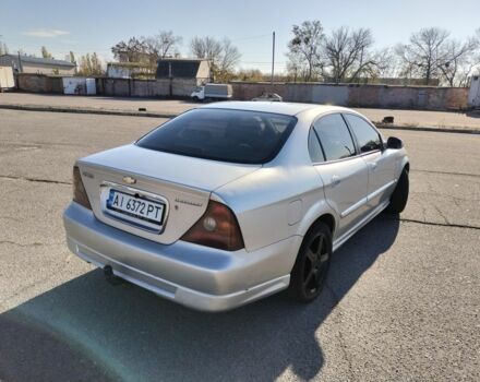 Серый Шевроле Эванда, объемом двигателя 2 л и пробегом 352 тыс. км за 3000 $, фото 3 на Automoto.ua