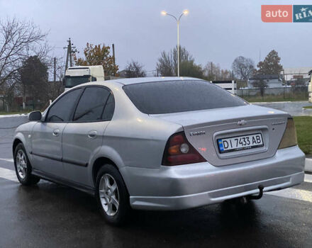 Серый Шевроле Эванда, объемом двигателя 2 л и пробегом 210 тыс. км за 3300 $, фото 3 на Automoto.ua