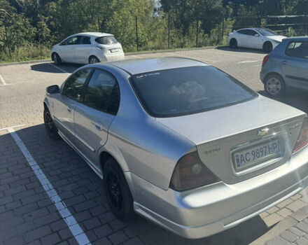 Серый Шевроле Эванда, объемом двигателя 2 л и пробегом 350 тыс. км за 3111 $, фото 6 на Automoto.ua