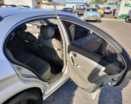 Серый Шевроле Эванда, объемом двигателя 2 л и пробегом 352 тыс. км за 3000 $, фото 10 на Automoto.ua