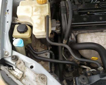 Серый Шевроле Эванда, объемом двигателя 2 л и пробегом 305 тыс. км за 2700 $, фото 11 на Automoto.ua