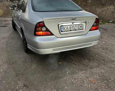 Серый Шевроле Эванда, объемом двигателя 2 л и пробегом 260 тыс. км за 3799 $, фото 5 на Automoto.ua