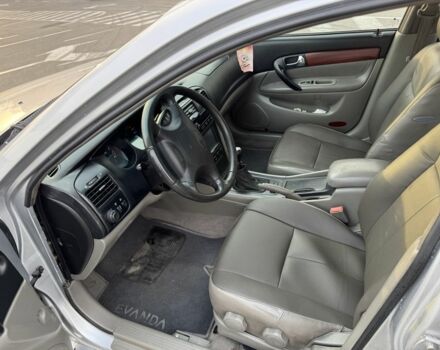 Серый Шевроле Эванда, объемом двигателя 2 л и пробегом 260 тыс. км за 4000 $, фото 9 на Automoto.ua