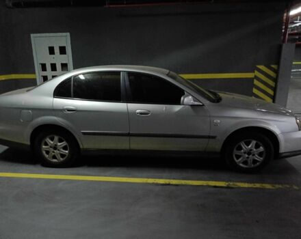 Сірий Шевроле Еванда, об'ємом двигуна 2 л та пробігом 2 тис. км за 6000 $, фото 2 на Automoto.ua