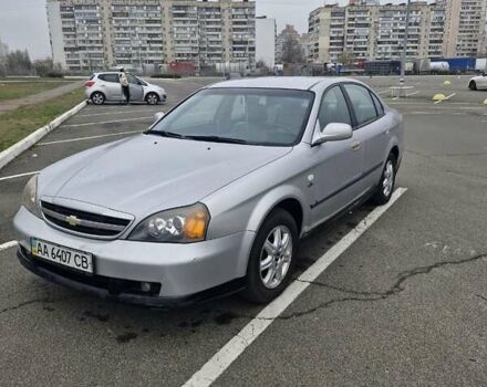 Сірий Шевроле Еванда, об'ємом двигуна 2.5 л та пробігом 103 тис. км за 5000 $, фото 2 на Automoto.ua