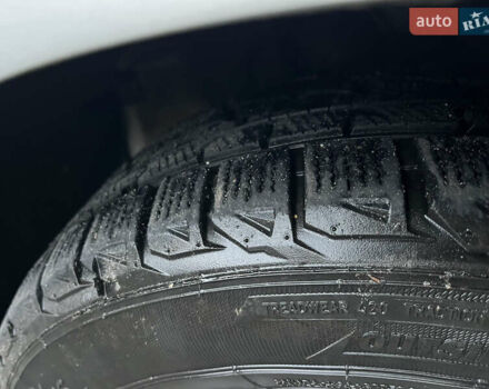 Серый Шевроле Эванда, объемом двигателя 2 л и пробегом 260 тыс. км за 3799 $, фото 12 на Automoto.ua