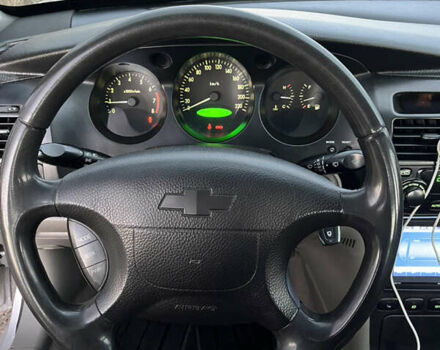 Серый Шевроле Эванда, объемом двигателя 2 л и пробегом 260 тыс. км за 3799 $, фото 9 на Automoto.ua