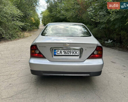 Сірий Шевроле Еванда, об'ємом двигуна 2 л та пробігом 163 тис. км за 3900 $, фото 3 на Automoto.ua