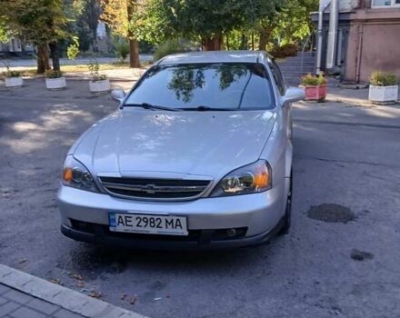 Серый Шевроле Эванда, объемом двигателя 2 л и пробегом 197 тыс. км за 3900 $, фото 3 на Automoto.ua