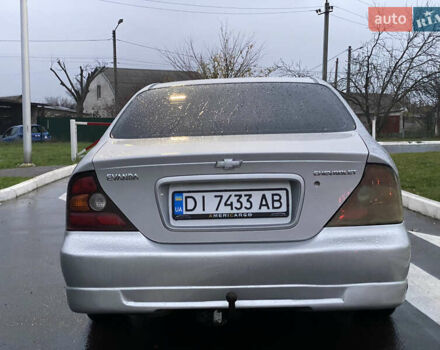 Серый Шевроле Эванда, объемом двигателя 2 л и пробегом 210 тыс. км за 3300 $, фото 2 на Automoto.ua