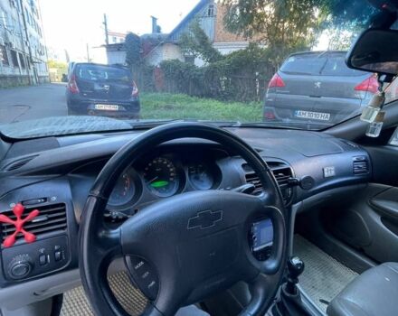 Серый Шевроле Эванда, объемом двигателя 2 л и пробегом 300 тыс. км за 2800 $, фото 7 на Automoto.ua