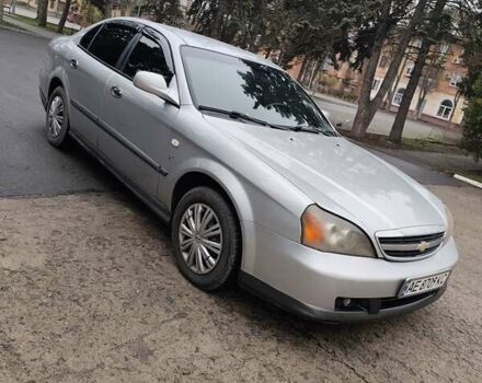 Серый Шевроле Эванда, объемом двигателя 2 л и пробегом 256 тыс. км за 4500 $, фото 1 на Automoto.ua