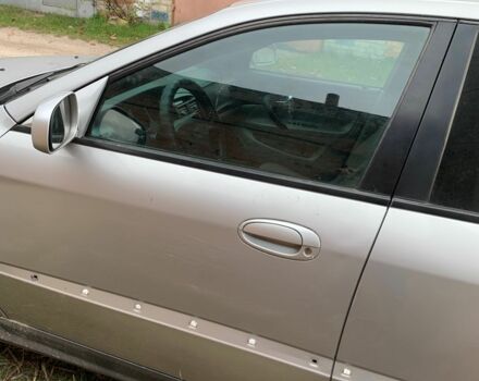 Серый Шевроле Эванда, объемом двигателя 2.5 л и пробегом 310 тыс. км за 2100 $, фото 4 на Automoto.ua