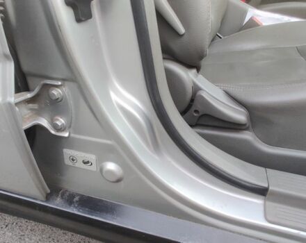 Сірий Шевроле Еванда, об'ємом двигуна 2 л та пробігом 219 тис. км за 3999 $, фото 10 на Automoto.ua