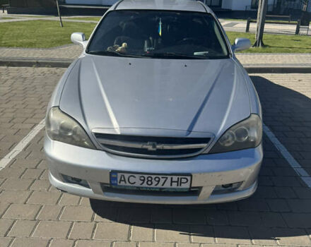 Серый Шевроле Эванда, объемом двигателя 2 л и пробегом 350 тыс. км за 3111 $, фото 1 на Automoto.ua